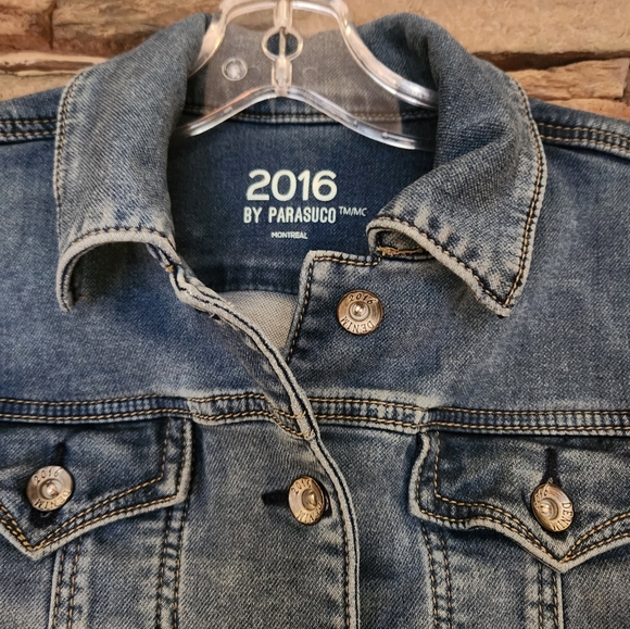 Jeans Jacket (stretchy) - Picture 3 of 6